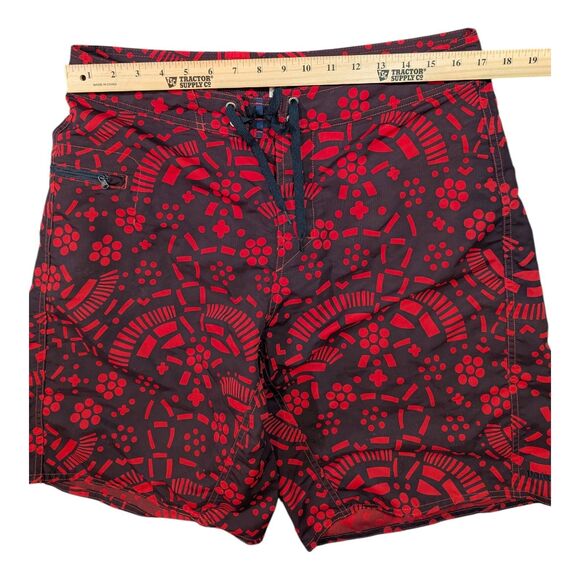 Patagonia Wavefarer Board Shorts Black Red Men's Beach Swim Trunks 33 - Picture 7 of 8